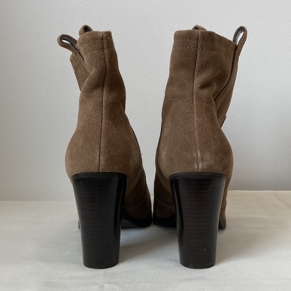 Nine West Wnleeds Suede Booties / Ankle Booties - Picture 5 of 11
